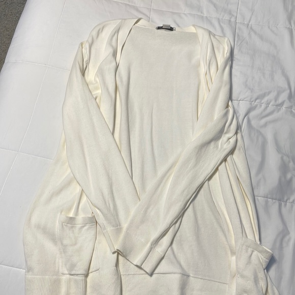 Sweater Cardigan - Picture 1 of 3